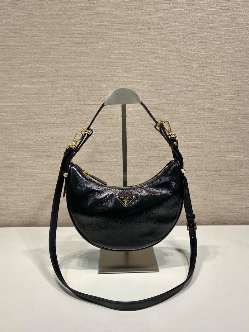 Pra*a hobo bags